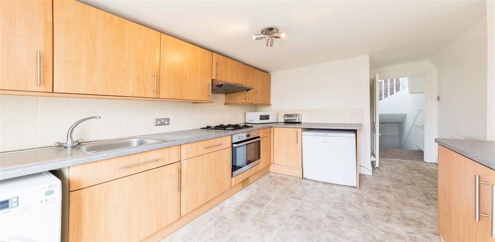 			Studio Apartment, 1 bath, 1 reception Flat			 Ravenshaw Street, WEST HAMPSTEAD